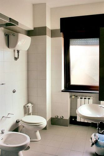 ホテル Casa Per Ferie Eremo Santa Rosa Da Lima ローマ エクステリア 写真